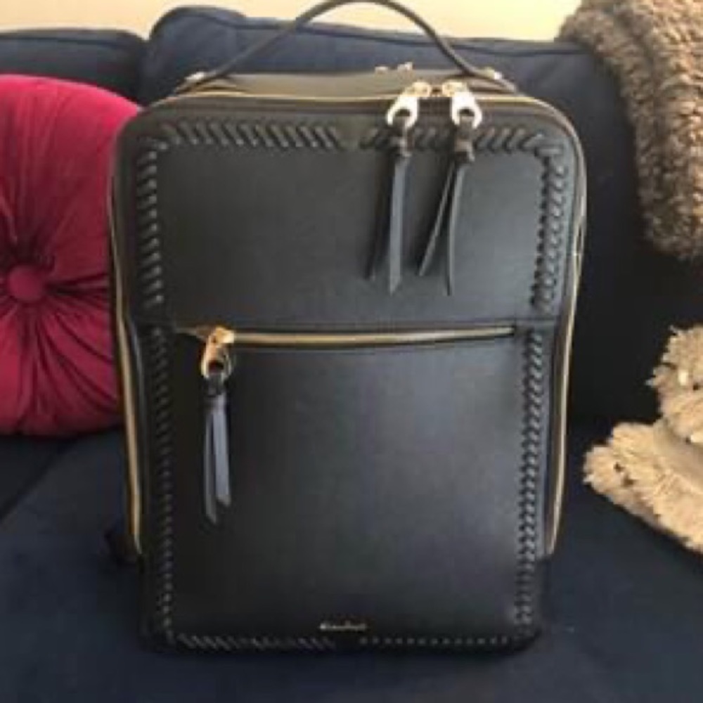 Black Cal-Pak laptop bag